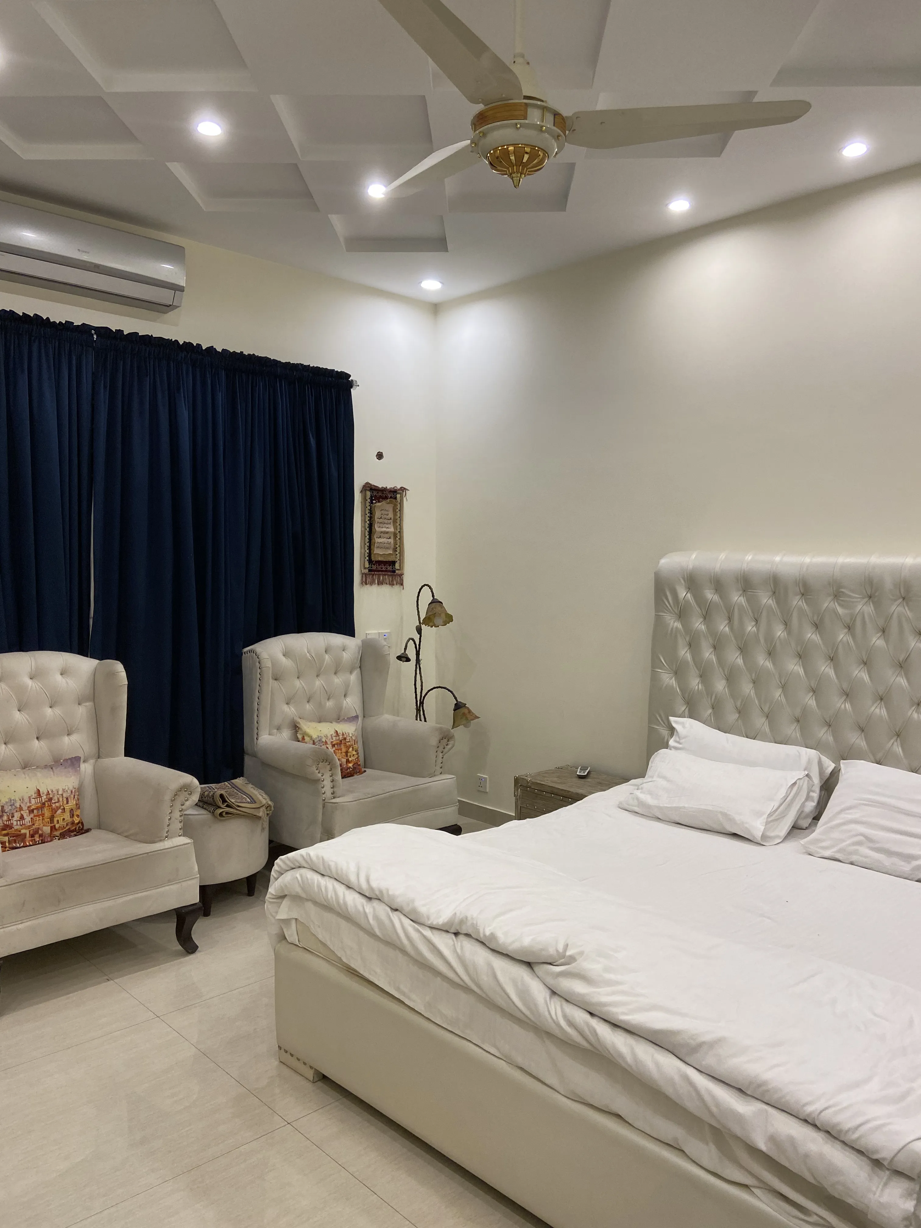 Room 4